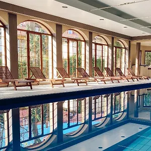 Hotel Konradowka Wellness & - 300 Metrow Do Centrum
